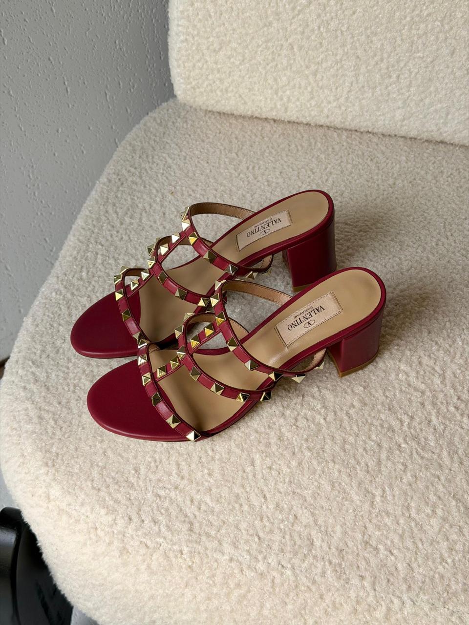 Ladies heels