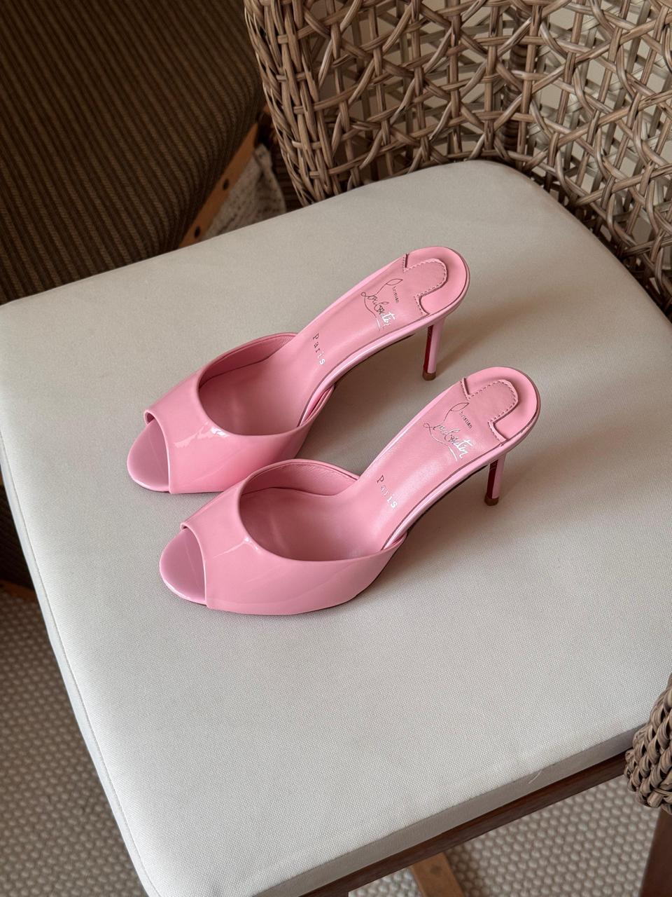 Ladies heels