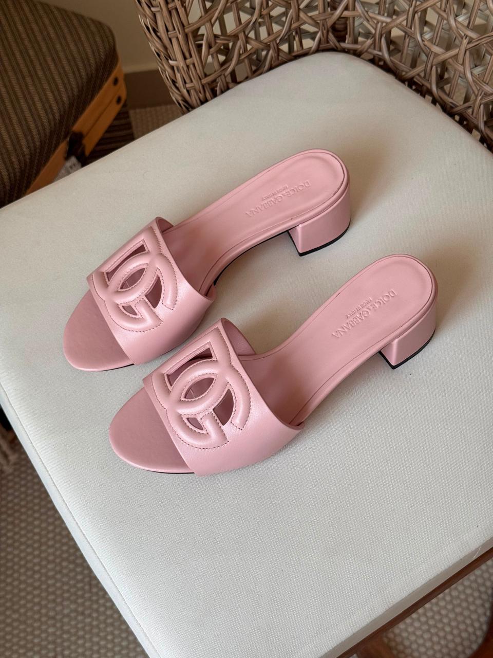 Ladies heels