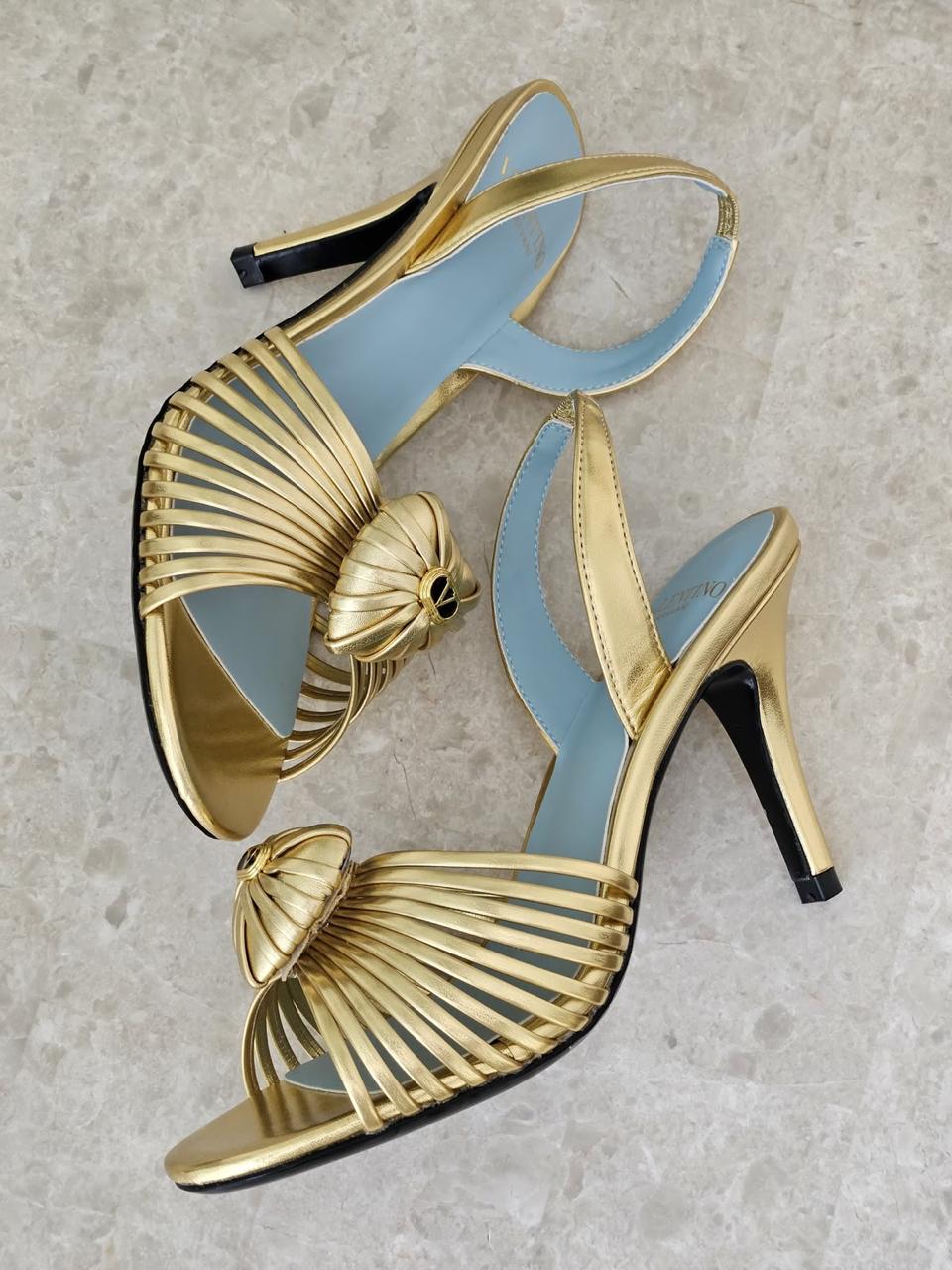 Ladies heels