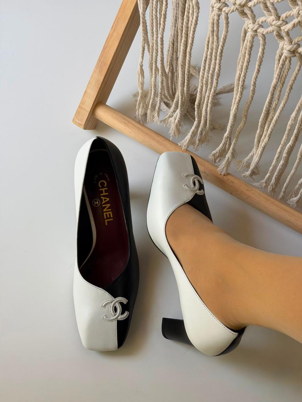 Ladies heels