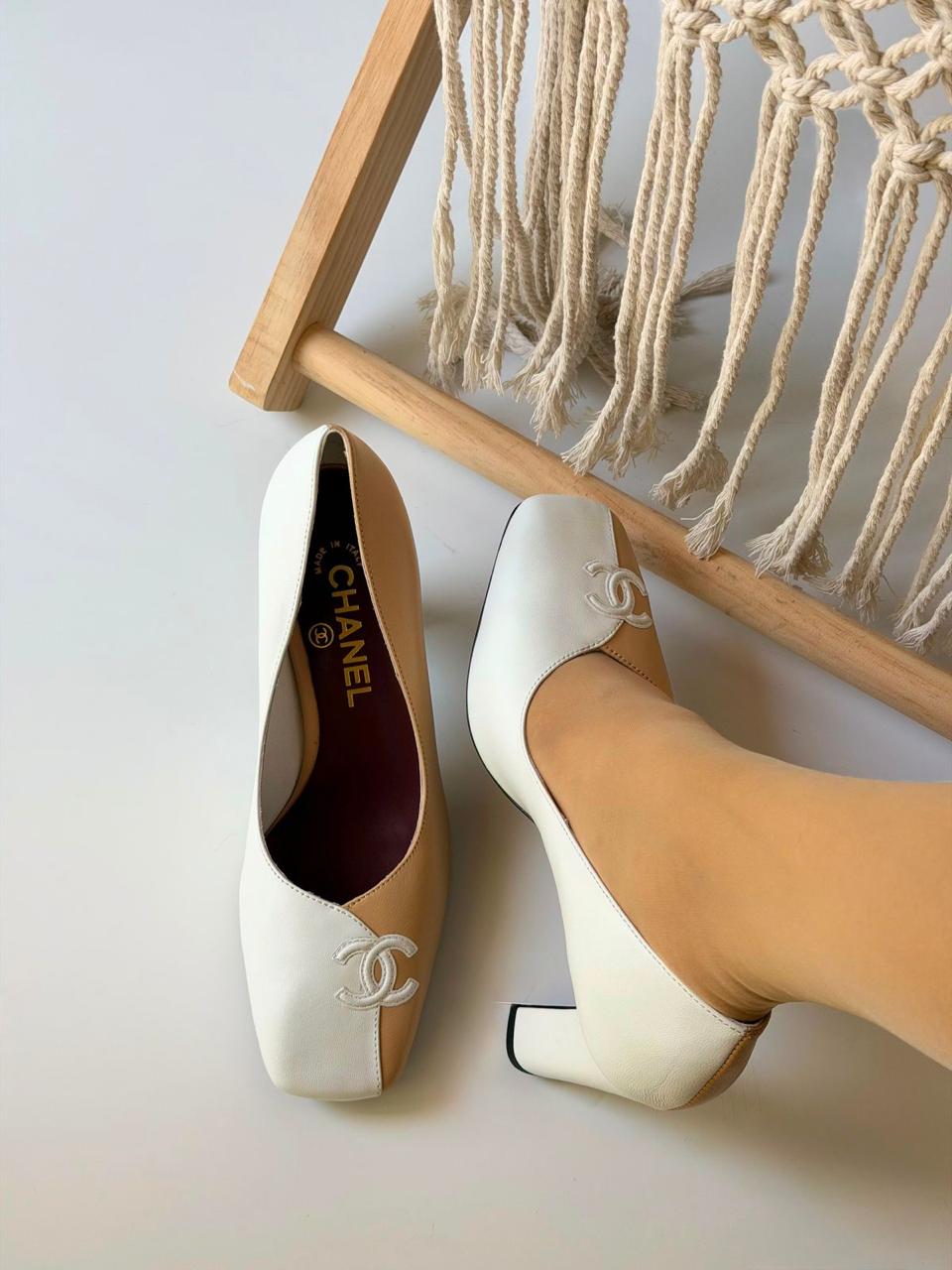 Ladies heels