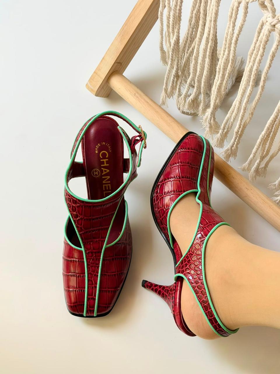 Ladies heels