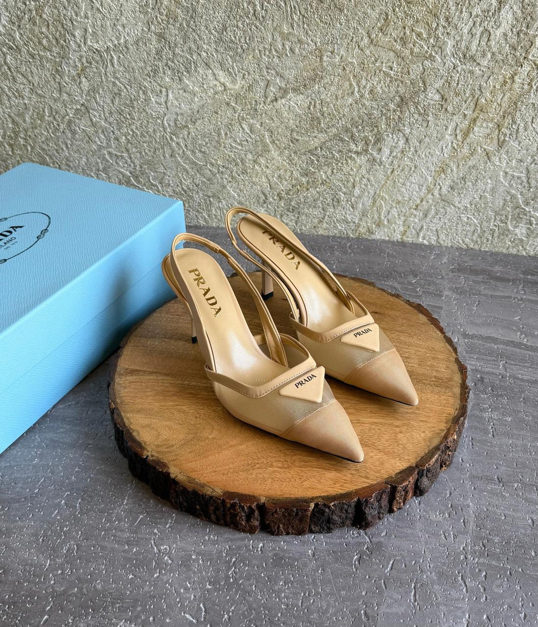 Ladies heels