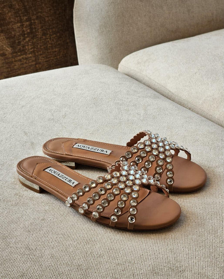 Ladies flats