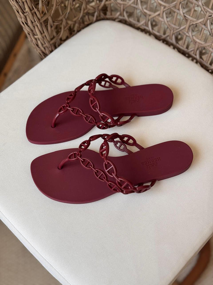 Ladies flats