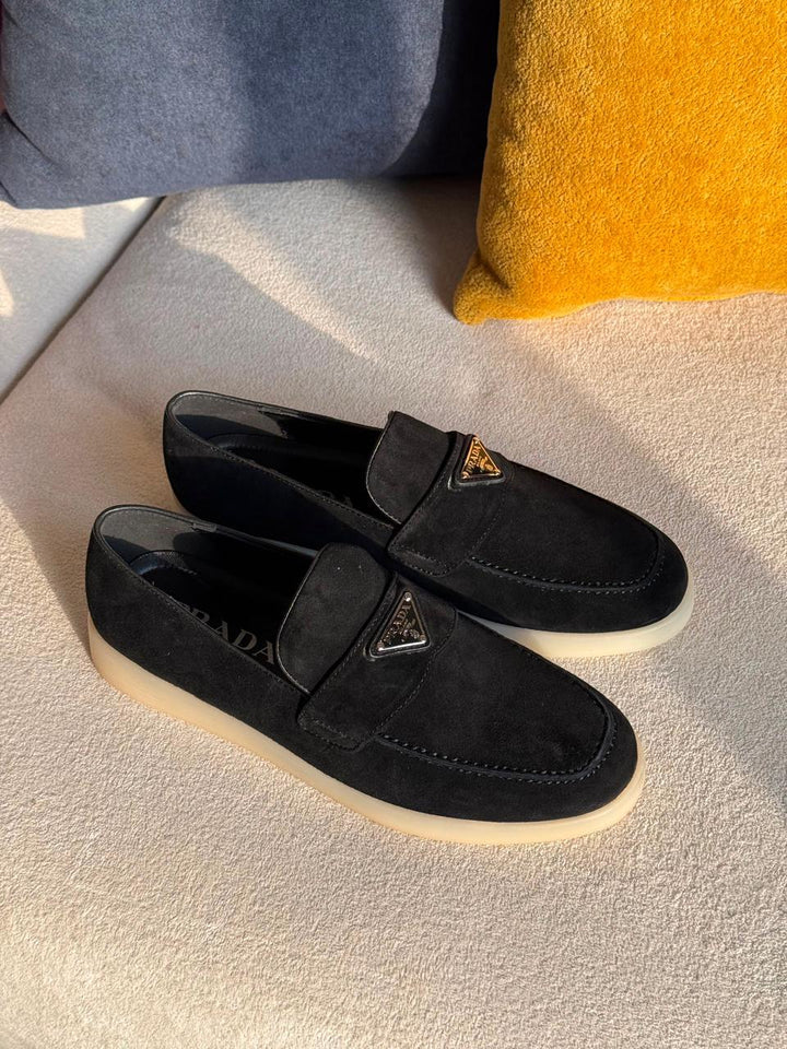 Ladies shoes