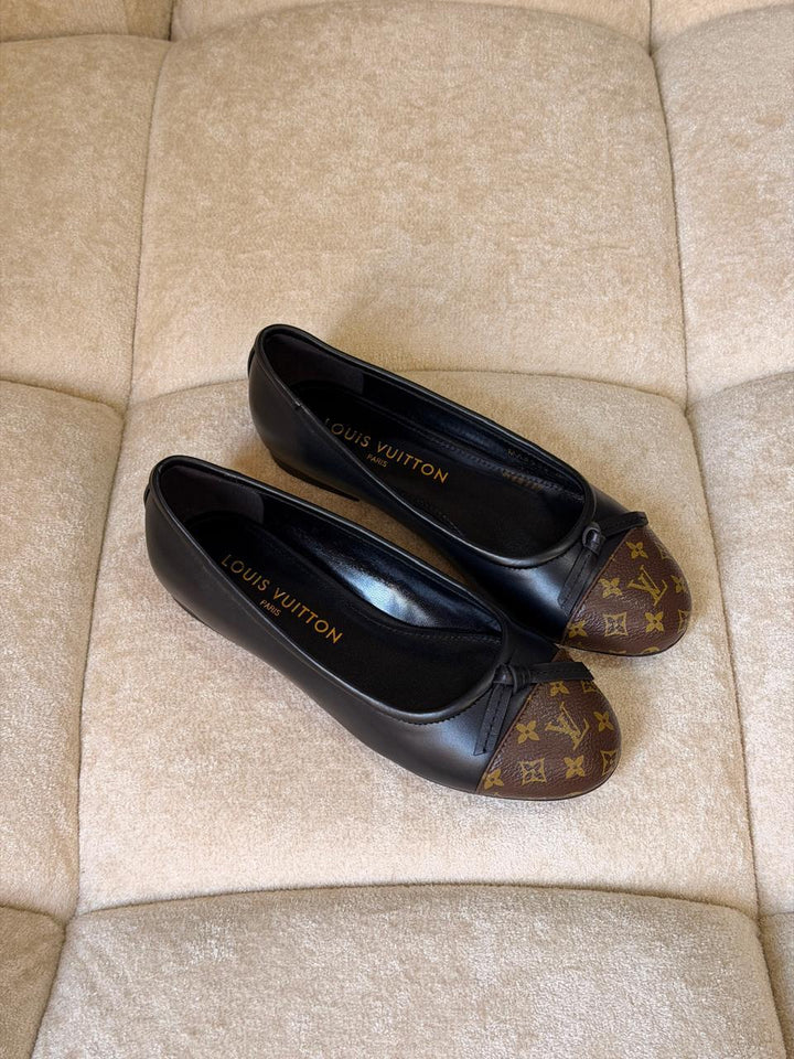 Ladies shoes