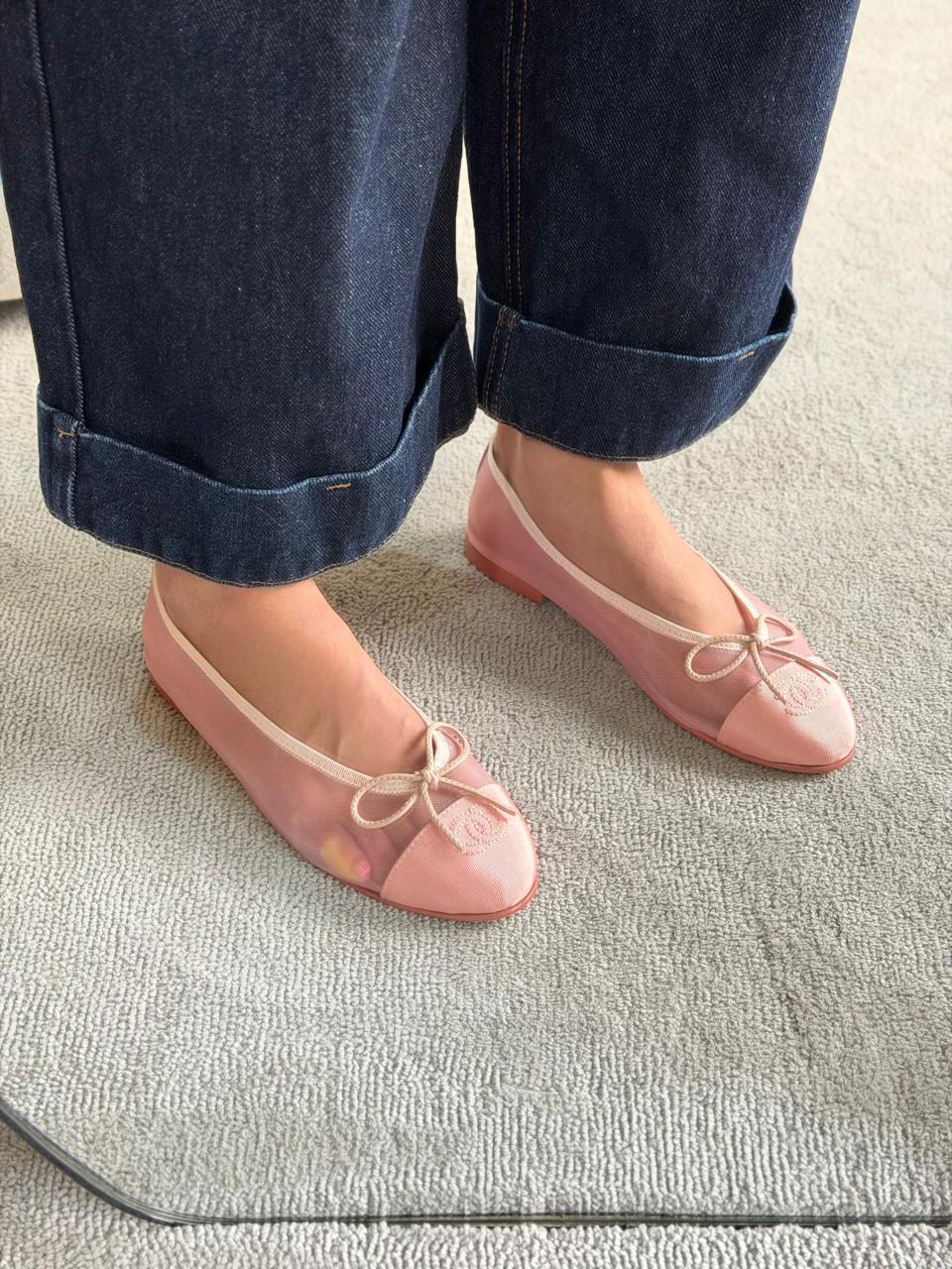 Ladies shoes